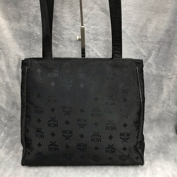 MCM VISETOS SMALL SHOPPER BAG BLACK SHOULDER - Picture 2 of 8